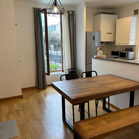 Appartement 2 Chambres Dans Une Belle Maison A Proximite De Paris Asnieres-sur-Seine Exterior photo